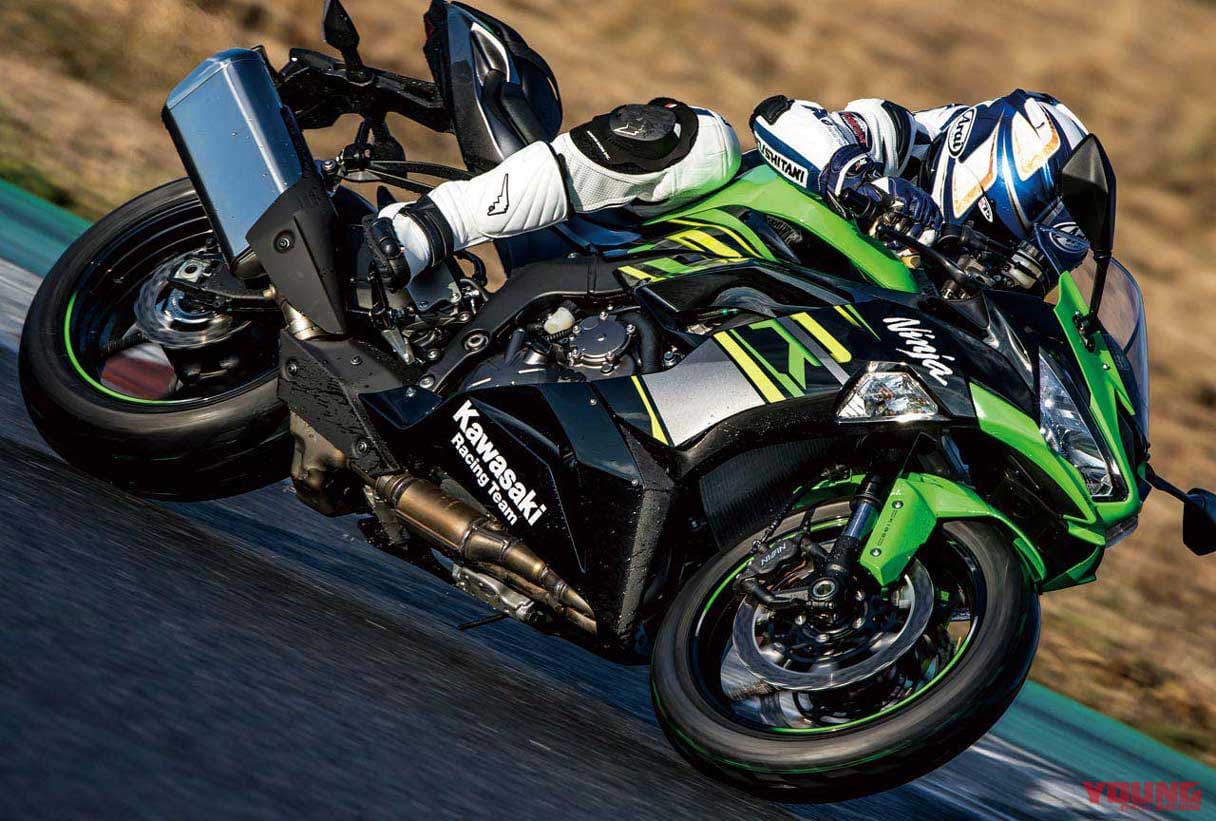 |新型CBR600RR完全解説・ライバル車比較【vs YZF-R6/Ninja ZX-6R】