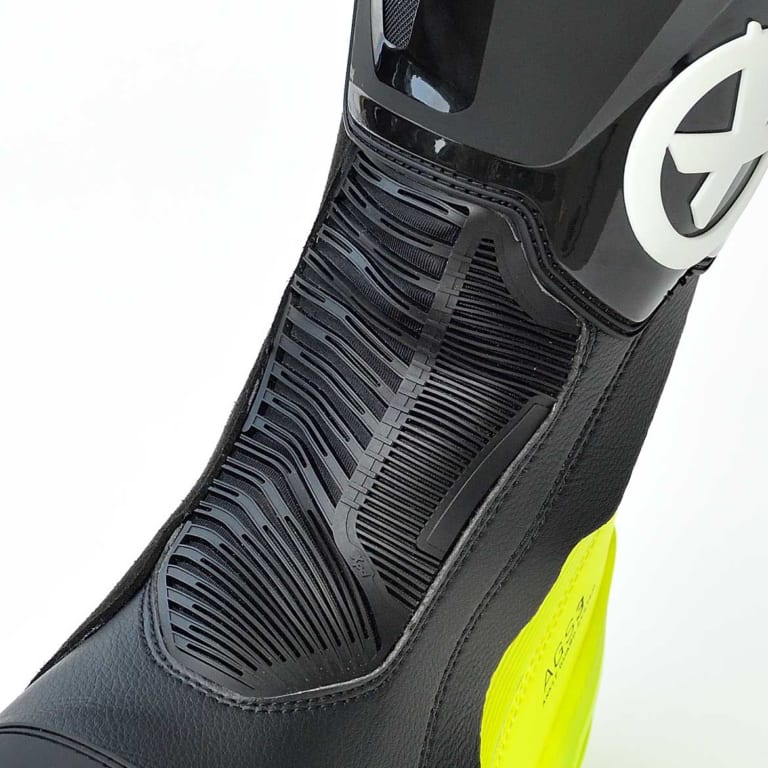 レーシングブーツ XPD XP9-R|最高レベルの安全性を詰め込んだXPDレーシングブーツの最高峰「XP9-R」