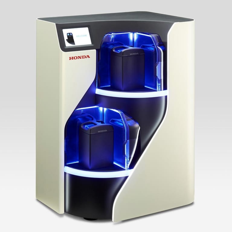 実証実験「eやんOSAKA」が挑む、交換式バッテリーによる充電インフラの将来像|実証実験「eやんOSAKA」が挑む、交換式バッテリーによる充電インフラの将来像
