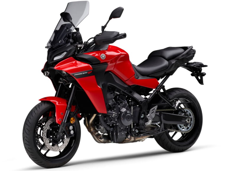 ヤマハ新型トレーサー「TRACER 9/GT」は新型MT-09ベースの全面刷新