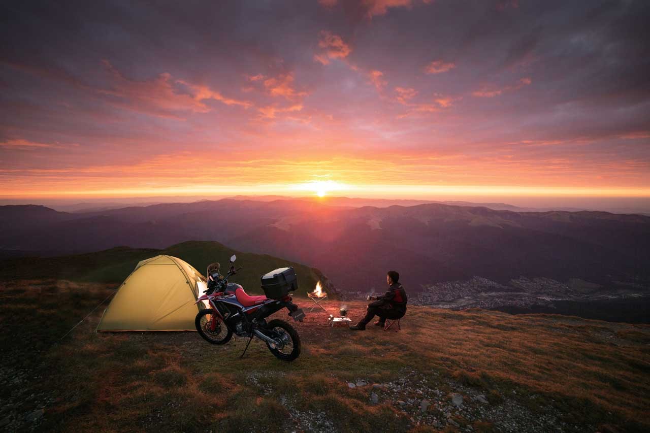 フルチェンジで軽量化 走破性向上 ホンダ新型 Crf250l Crf250ラリー 本日12 17発売 Webヤングマシン 最新バイク情報 フルチェンジで軽量化 走破性向上 ホンダ新型 Crf250l Crf250ラリー 本日12 17発売 Webヤングマシン 最新バイク情報