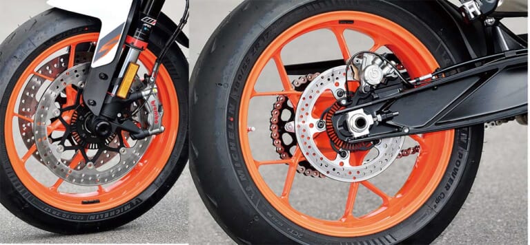 KTM 890デュークR試乗インプレッション|KTM 890デュークR試乗インプレッション【操縦する快楽を究極まで高める】