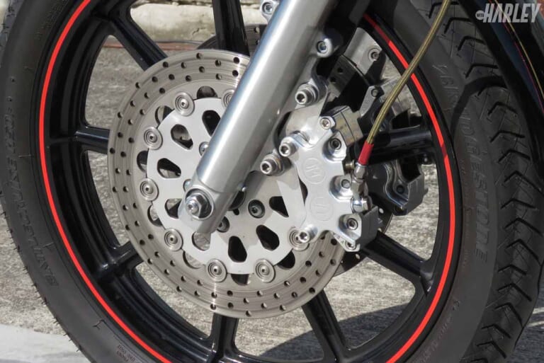 '97ハーレーFXDLダイナローライダー・ブルズアイカスタム|’97ハーレーFXDLダイナローライダー・ブルズアイカスタム【走り&実用性を追求】