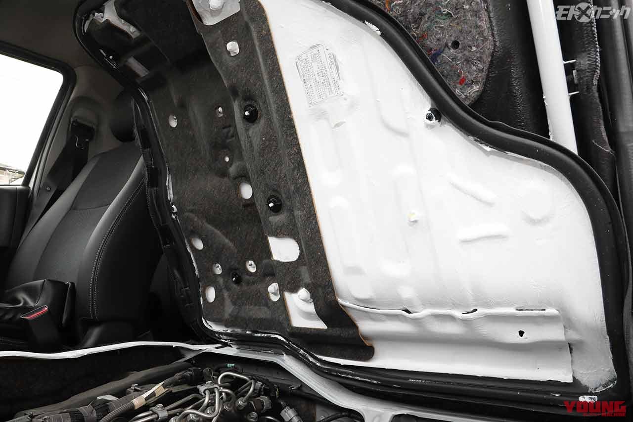 |宇宙開発技術を応用した多機能性塗料「ガイナ」でトランポハイエース内装施工【断熱効果大!】