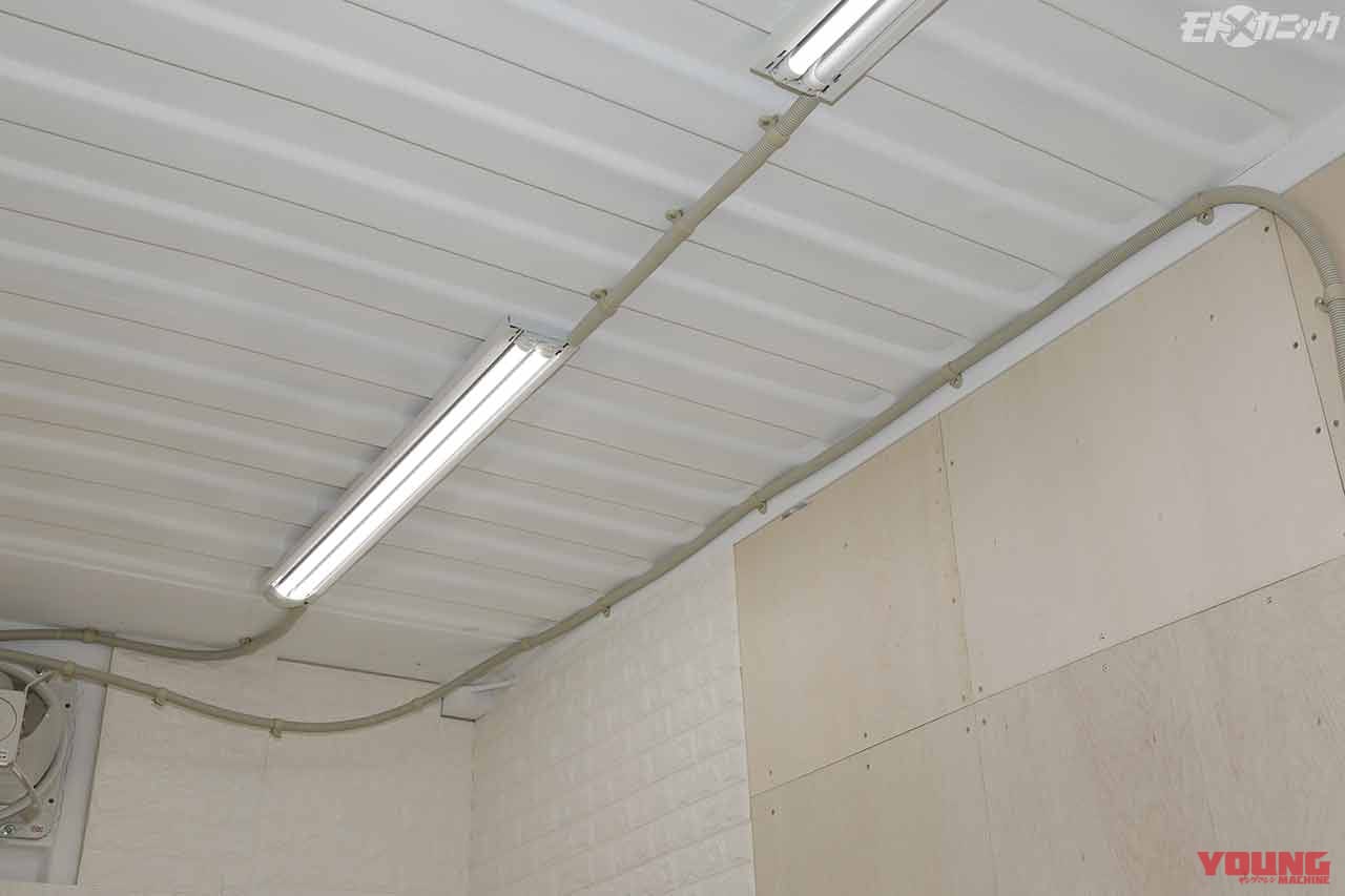 |宇宙開発技術を応用した多機能性塗料「ガイナ」でトランポハイエース内装施工【断熱効果大!】