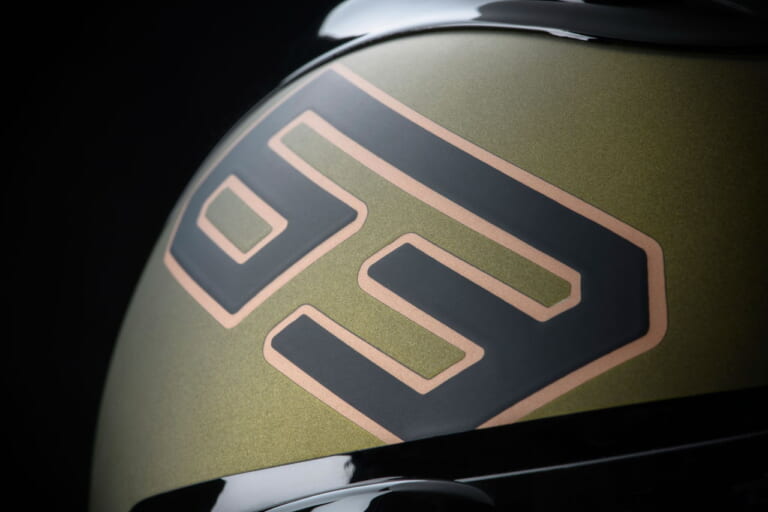 ドゥカティ ディアベル1260ランボルギーニ|ランボルギーニ×ドゥカティが夢のコラボ! 限定630台の「メイドインイタリー」とは