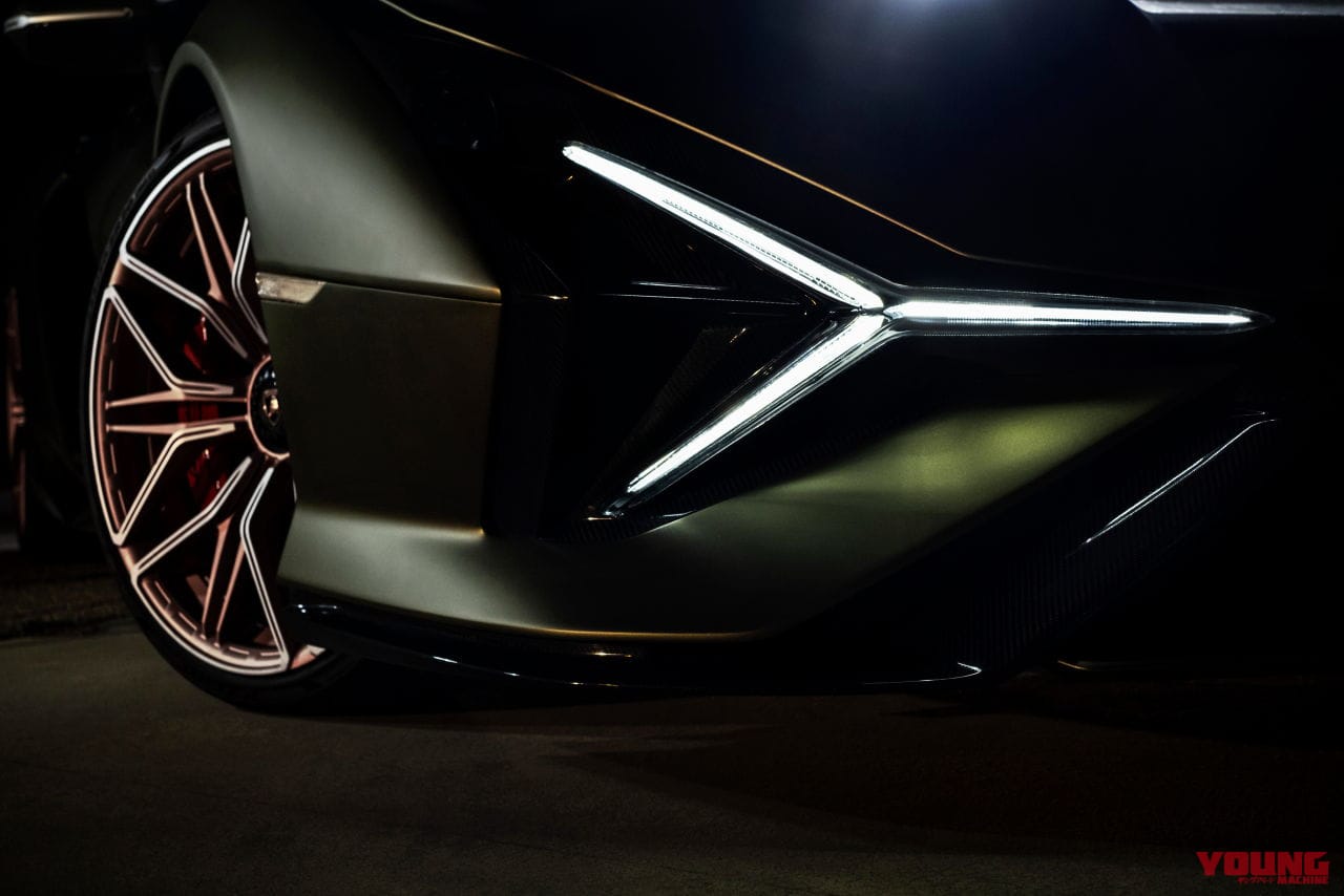 ドゥカティ ディアベル1260ランボルギーニ|ランボルギーニ×ドゥカティが夢のコラボ! 限定630台の「メイドインイタリー」とは