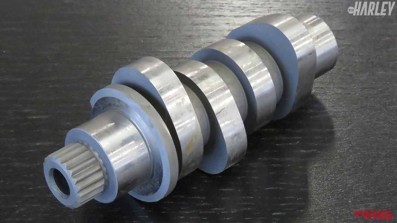 現代版ハーレーはカムシャフト交換でエンジン特性をチューニング〈HSC静岡/沼津〉|現代版ハーレーはカムシャフト交換でエンジン特性をチューニング〈HSC静岡/沼津〉