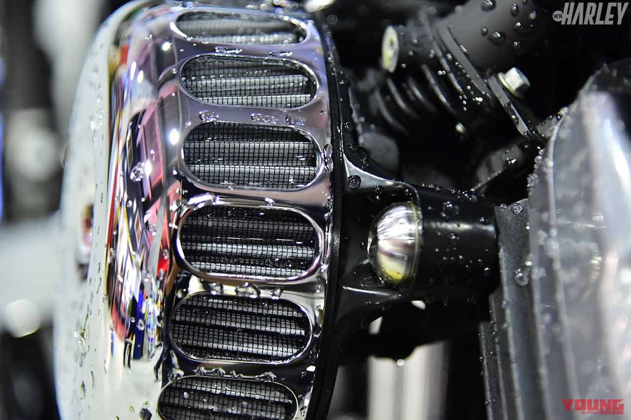 |“あいかつん”こと国友愛佳、パインバレー突撃取材【ハーレー最新パーツ&アイテム一挙紹介】