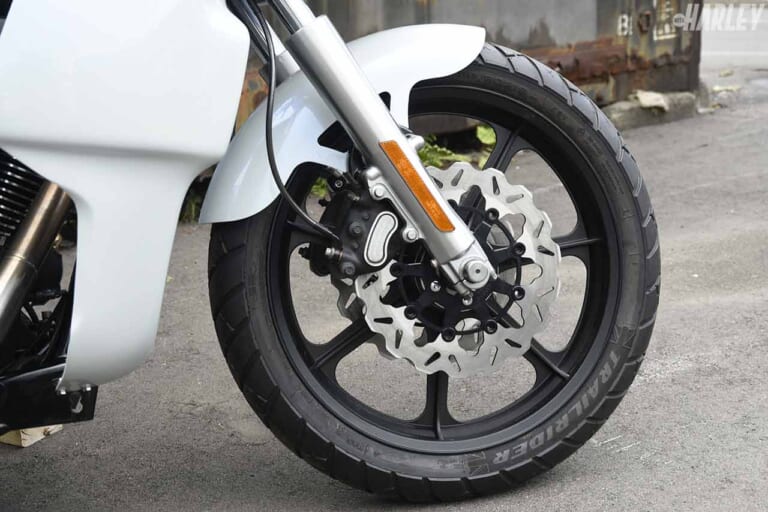 ハーレーFLHXストリートグライドカスタム by S&Fモーターサイクル|ハーレーFLHXストリートグライドカスタム【現代バガーに蘇るFXRTシルエット】