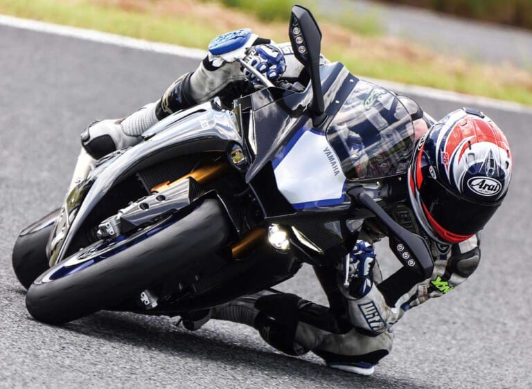 YAMAHA YZF-R1/M|YZF-R1/M vs CBR1000RR-R/SP 令和HYバトル〈#2 サーキット編〉