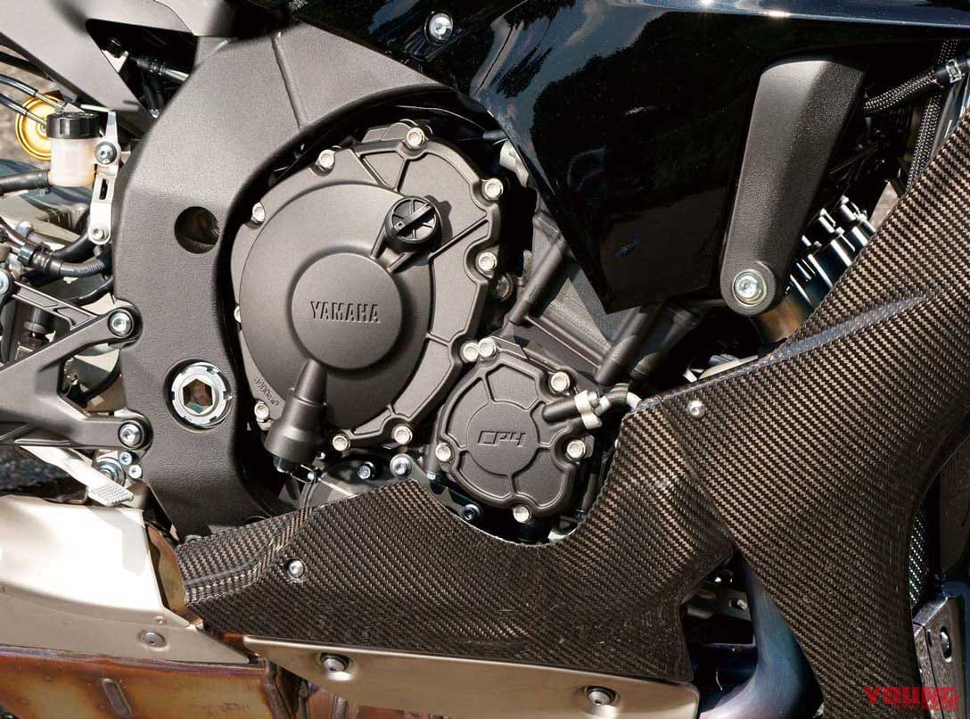 |YZF-R1/M vs CBR1000RR-R/SP 令和HYバトル〈#1 スペック編〉