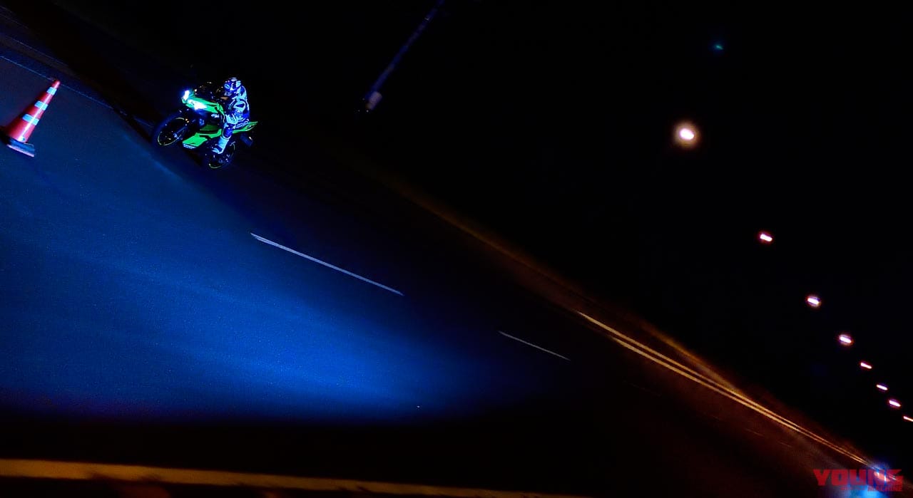 ニンジャZX-25R実測対決・ライバル3番勝負#4〈vs 兄貴分ニンジャ400〉|ニンジャZX-25R実測対決・ライバル3番勝負#4〈vs 兄貴分ニンジャ400〉