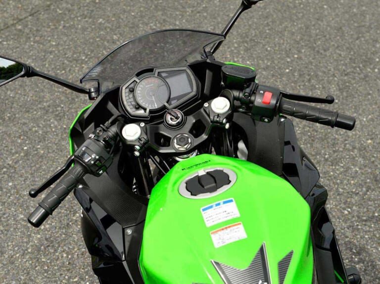 KAWASAKI Ninja 400 KRT EDITION|ニンジャZX-25R実測対決・ライバル3番勝負#1【最新鋭4気筒250ccの実力を検証】