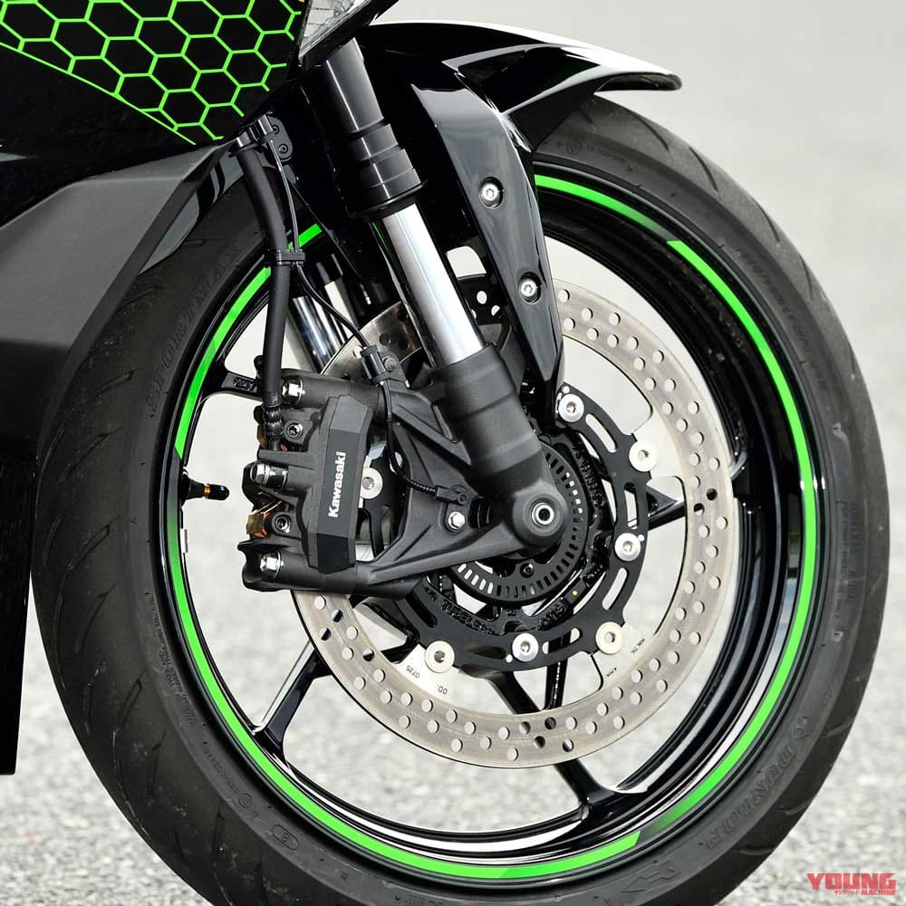 KAWASAKI Ninja ZX-25R|ニンジャZX-25R実測対決・ライバル3番勝負#1【最新鋭4気筒250ccの実力を検証】