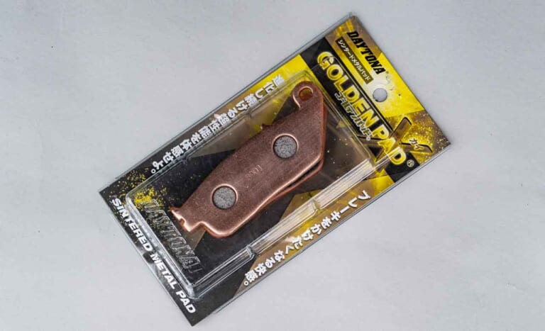 デイトナ ゴールデンパッドχ(カイ) 試用インプレッション|デイトナ ゴールデンパッドχ(カイ) 試用インプレッション【快感! 減速を支配できる】