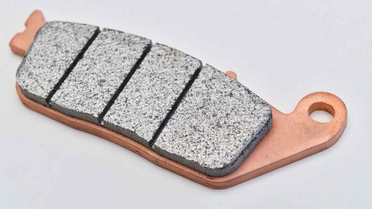 デイトナ ゴールデンパッドχ(カイ) 試用インプレッション|デイトナ ゴールデンパッドχ(カイ) 試用インプレッション【快感! 減速を支配できる】