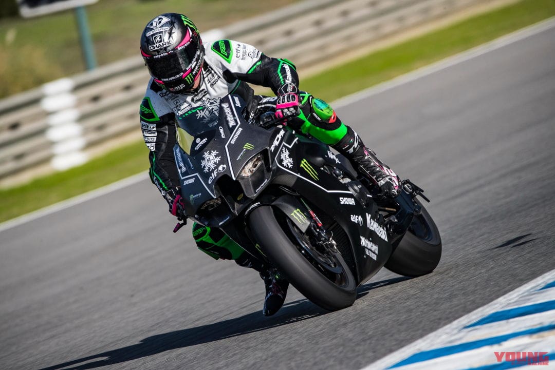 KAWASAKI Ninja ZX-10RR at winter test|カワサキ新型「Ninja ZX-10RR」が冬季テストで強さを誇示! ジョナサン・レイが貫禄のトップ