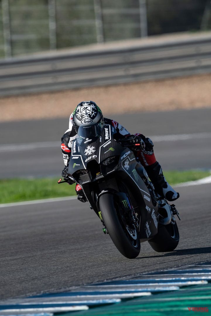 KAWASAKI Ninja ZX-10RR at winter test|カワサキ新型「Ninja ZX-10RR」が冬季テストで強さを誇示! ジョナサン・レイが貫禄のトップ