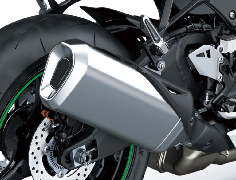 カワサキ新型「Ninja ZX-10R／Ninja ZX-10RR」発表！ クルーズ