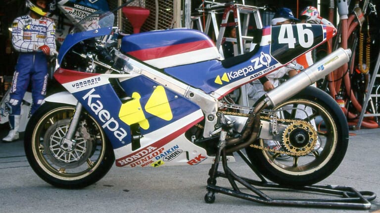 懐かしの青春スポンサーカラーアルバム〈アパレルブランド編#1|フィラ/アシックスetc.〉|懐かしの青春スポンサーカラーアルバム〈アパレルブランド前編|フィラ/アシックスetc.〉