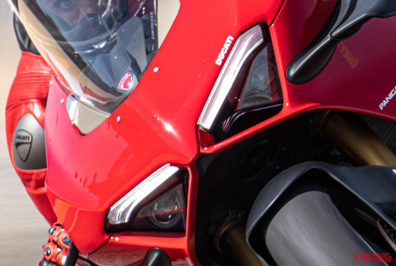 バイク用デイライト=DRL装備が日本国内で解禁に|バイク用デイライト=DRL装備が解禁【個性的な”顔”デザインが国内でも楽しめる】