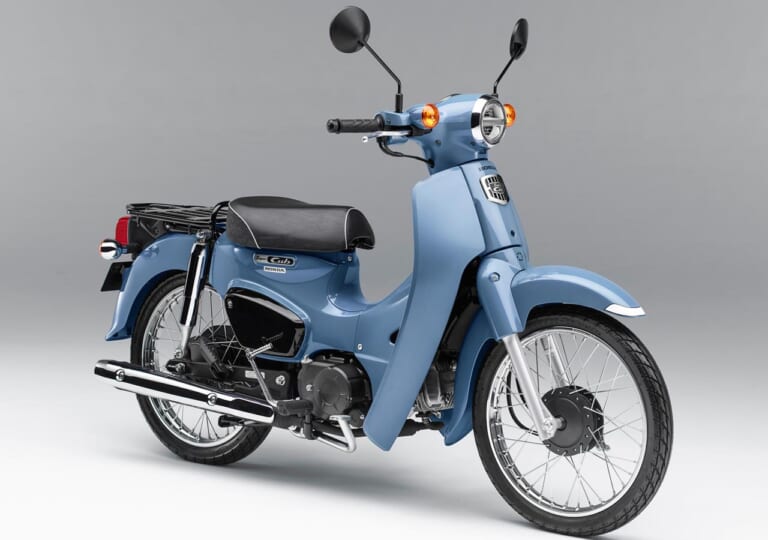 ホンダ スーパーカブ110ストリート|岡崎静夏のスーパーカブ110 『天気の子』試乗インプレ【前編|オシャレに乗れるカブ】