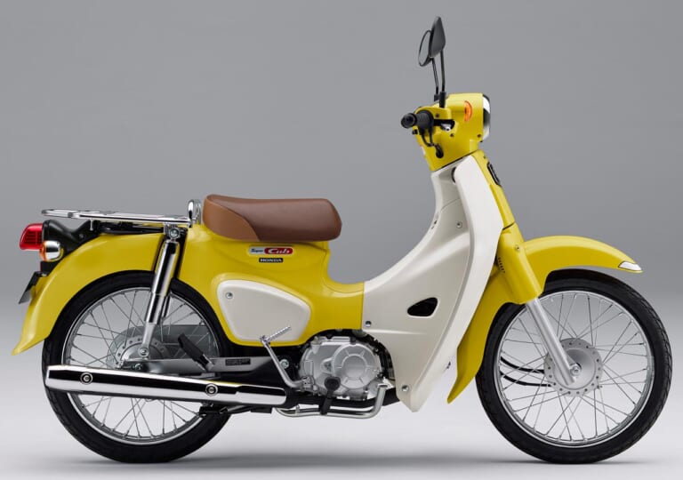 ホンダ スーパーカブ110|岡崎静夏のスーパーカブ110 『天気の子』試乗インプレ【前編|オシャレに乗れるカブ】