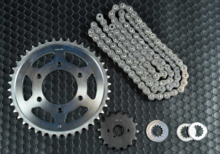 スズキGSX1100Sカタナ完調術〈プロに学ぶ'80s神名車メンテナンス〉|プロに学ぶスズキGSX1100Sカタナ完調術#2〈ウィークポイント解説〉