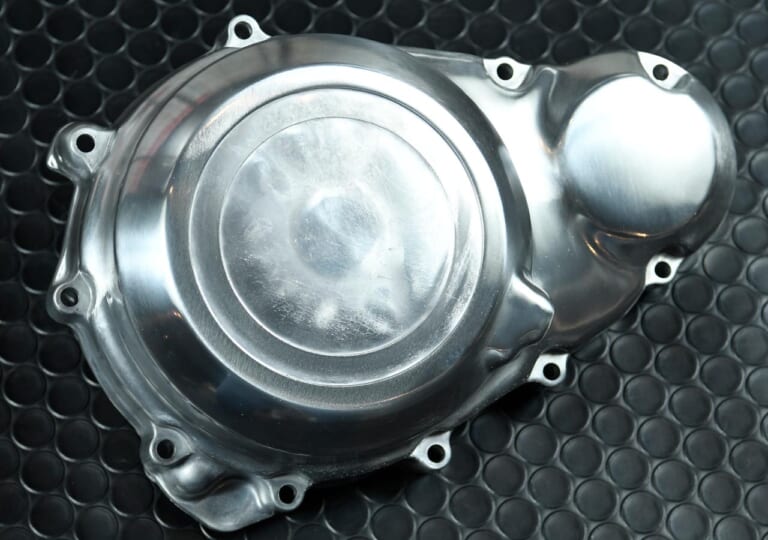 スズキGSX1100Sカタナ完調術〈プロに学ぶ'80s神名車メンテナンス〉|プロに学ぶスズキGSX1100Sカタナ完調術#2〈ウィークポイント解説〉