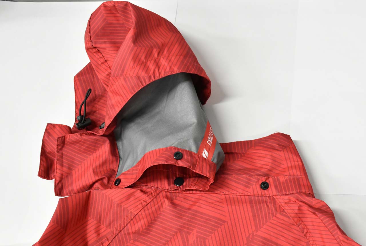 |快適な高機能3レイヤーを手頃なプライスで実現したレインスーツ〈フラッグシップ〉