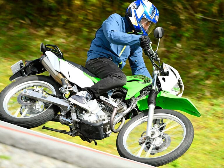 とにかく遊べる軽二輪!カワサキKLX230試乗インプレ|とにかく遊べる軽二輪!カワサキKLX230試乗インプレ【新車プレゼントキャンペーン実施中】