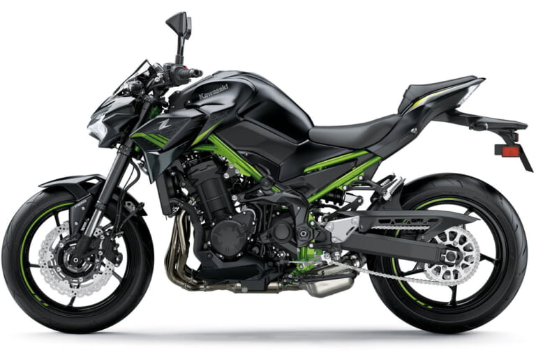 KAWASAKI Z900｜最新相場もわかる! 人気バイク歴代モデル図鑑：カワサキZ900【黒1本化の2021年モデル】