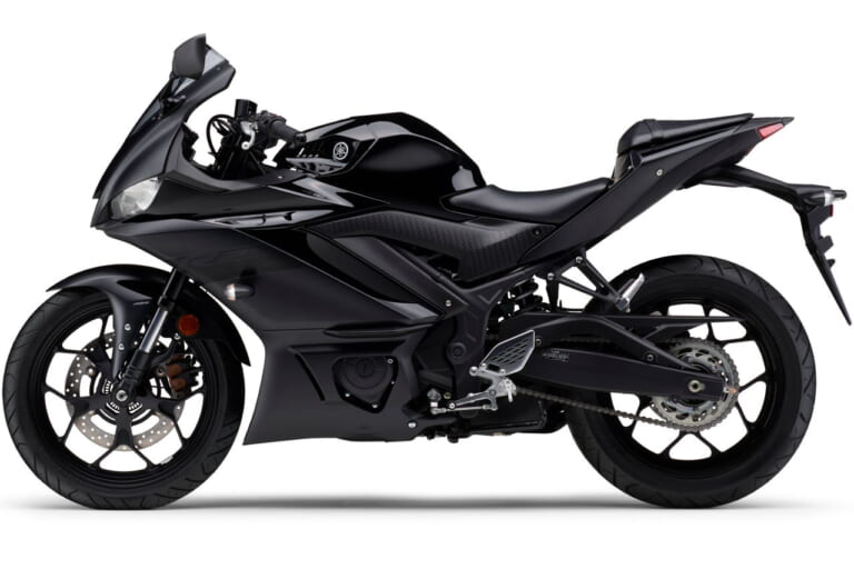 ヤマハ「YZF-R25、YZF-R3」に2021年の新色！ シアン系のトレンドカラー