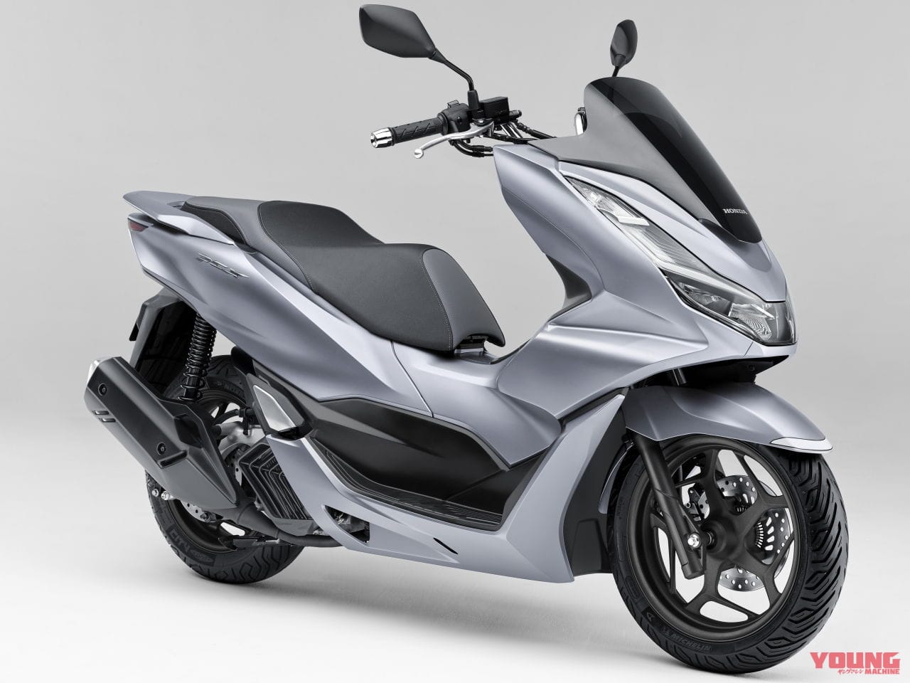 HONDA PCX|ホンダ新型「PCX」「PCX160」「PCX e:HEV」登場! トラコン装備、待望の国内仕様