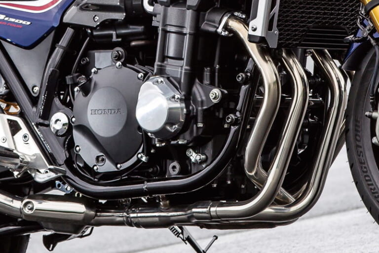 HONDA CB1300 SUPER FOUR / SP|電スロ/クルコン/OPシフターも! ホンダ「CB1300シリーズ」歴代モデル大図鑑【2021年モデル】