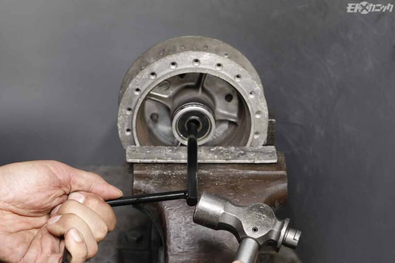 ダートフリーク UNIT ベアリングリムーバー UN-P2510|ダートフリークの特殊工具ワールドが奥深い件【足まわりメンテナンスを効率良く楽しく】