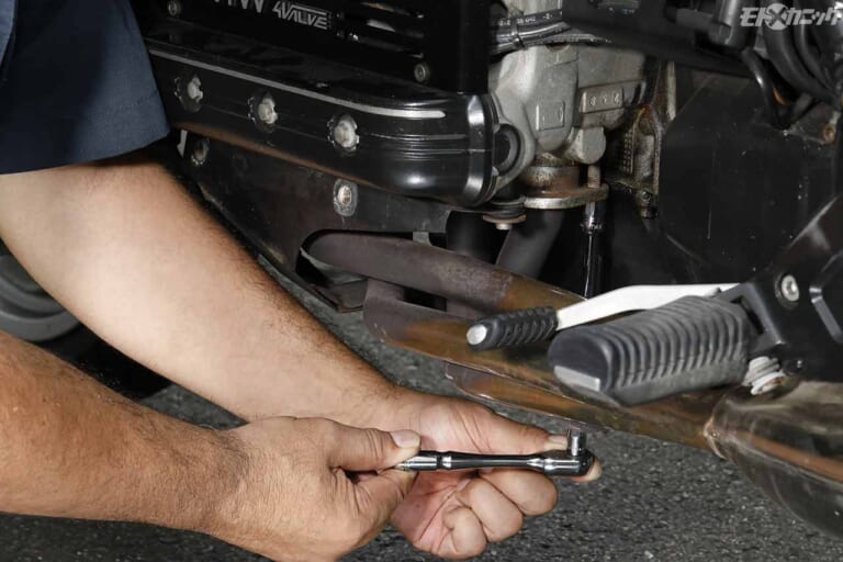 BMW K100RS快適メンテナンス〈ネプロス6.3sq.シブイチ〉|チョイ古輸入車・BMW K100RS快適メンテナンス〈ネプロス6.3sq.シブイチ〉