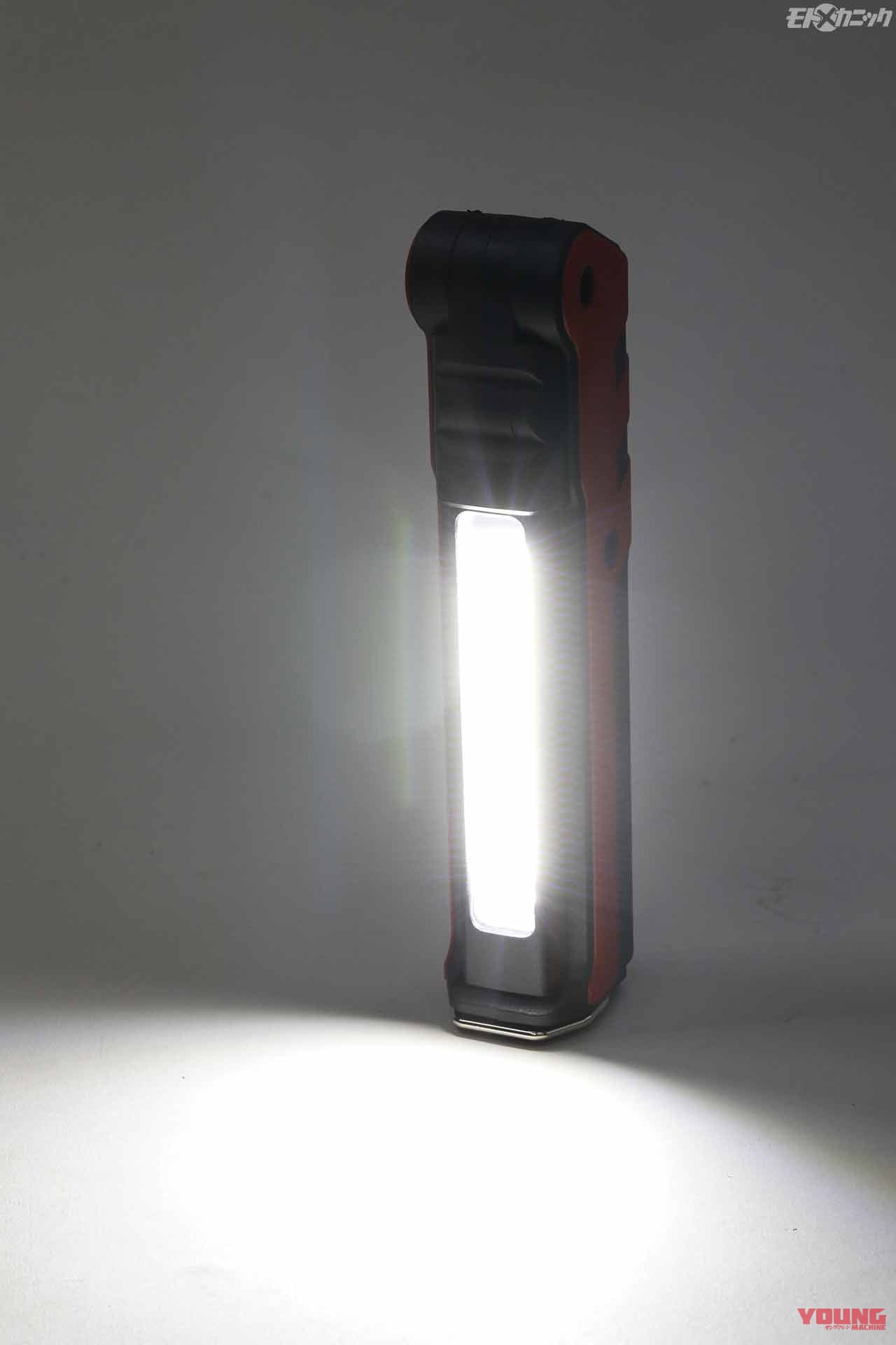|薄暗い作業環境でのバイクメンテナンスがはかどる最新型LEDライト×3選〈ストレート〉