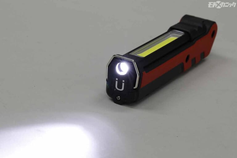 ストレート 充電折り畳み式 LEDライト調光機能付きCOBタイプ 38-841|薄暗い作業環境でのバイクメンテナンスがはかどる最新型LEDライト×3選〈ストレート〉