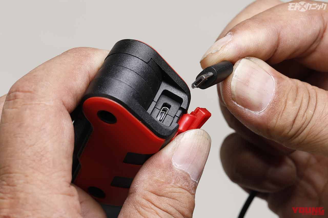 |薄暗い作業環境でのバイクメンテナンスがはかどる最新型LEDライト×3選〈ストレート〉