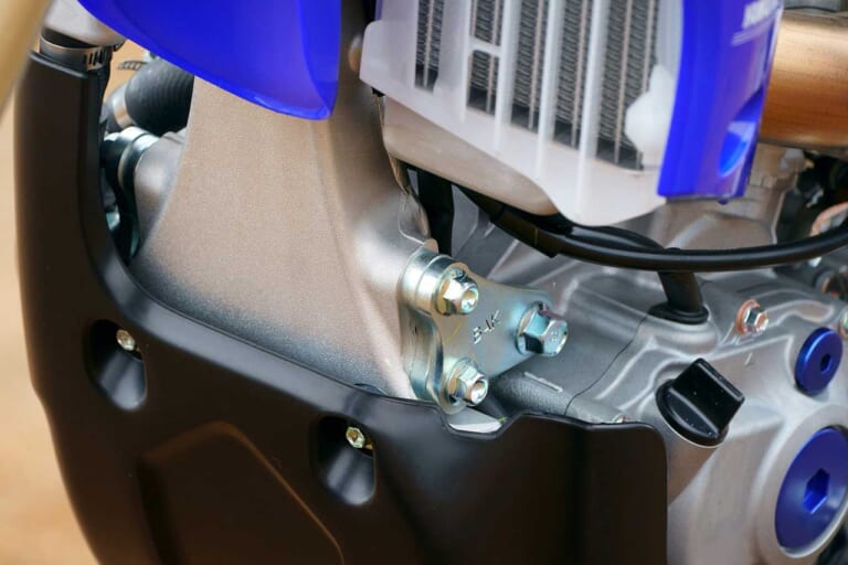 渡辺学の'21ヤマハYZ450FX試乗インプレッション|渡辺学の’21ヤマハYZ450FX試乗インプレ【エンジン特性をアプリでセッティング】