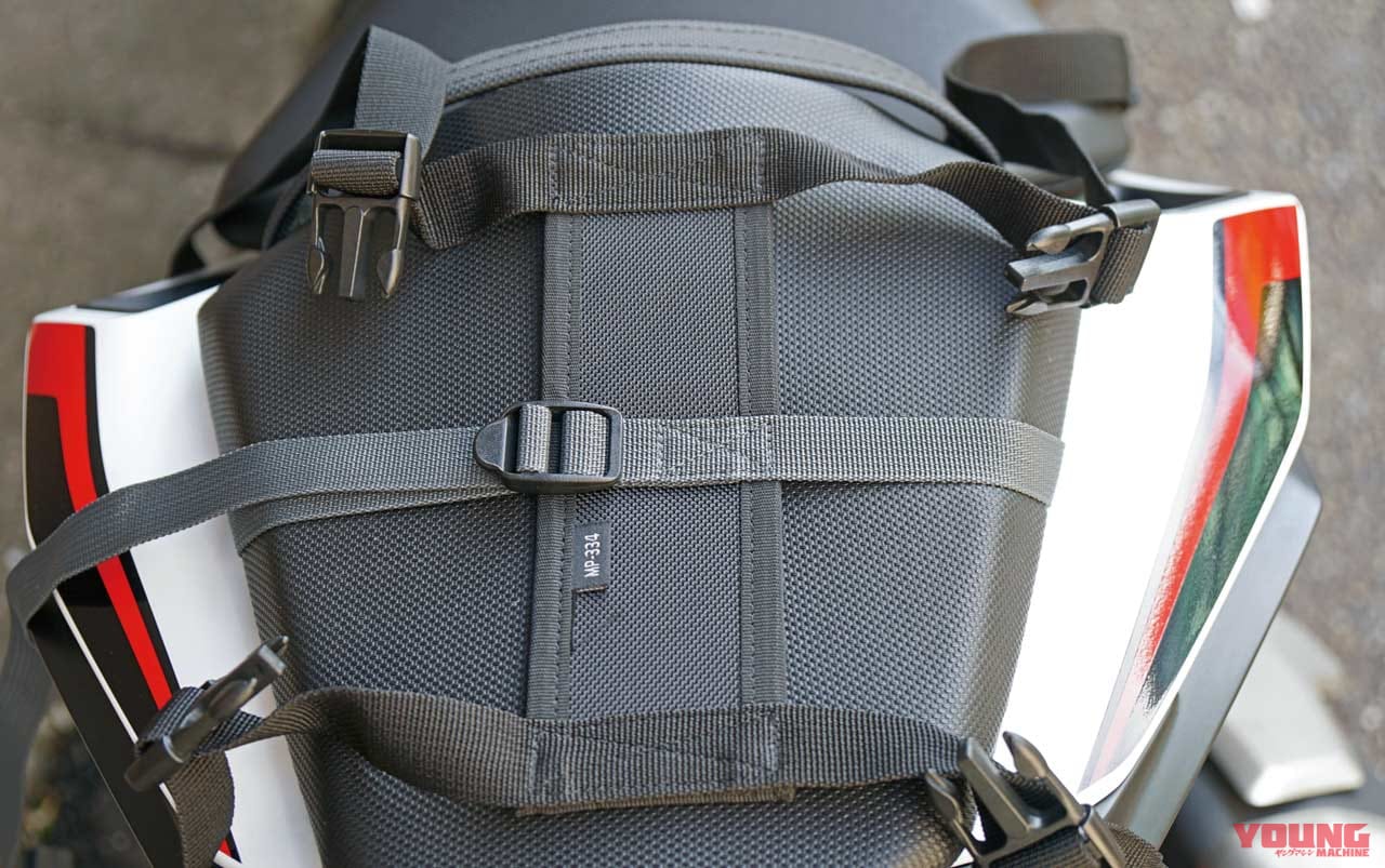 |スポーツバイクの積載力を高めるスタイリッシュな32Lサイドケース〈タナックス〉