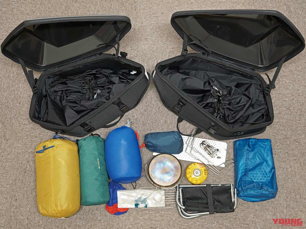 |スポーツバイクの積載力を高めるスタイリッシュな32Lサイドケース〈タナックス〉