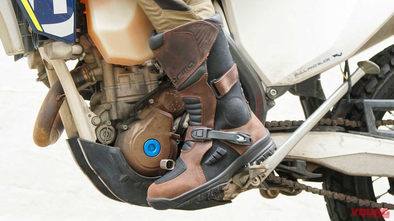 操作性も歩行性も 全天候型軽量ツーリングブーツ フォーマadvツアラー Webヤングマシン 最新バイク情報 操作性も歩行性も 全天候型軽量ツーリングブーツ フォーマadvツアラー Webヤングマシン 最新バイク情報