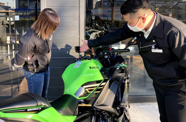 カワサキプラザで手軽にバイクレンタル【バイクタレント岸田彩美が実際に借りてみた】|カワサキプラザで手軽にバイクレンタル【バイクタレント岸田彩美が実際に借りてみた】