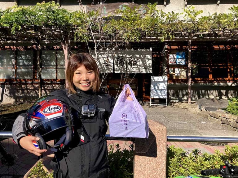 カワサキプラザで手軽にバイクレンタル【バイクタレント岸田彩美が実際に借りてみた】|カワサキプラザで手軽にバイクレンタル【バイクタレント岸田彩美が実際に借りてみた】