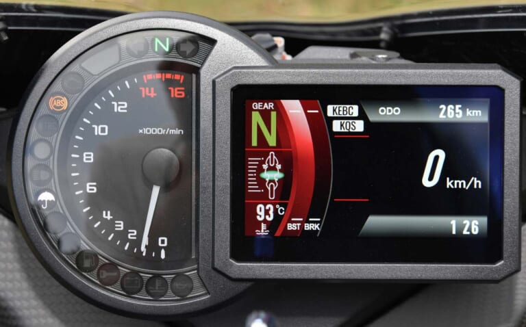 ビモータ テージH2|ビモータ テージH2試乗インプレッション前編【30年前のハブセンターステアリング革命復活】