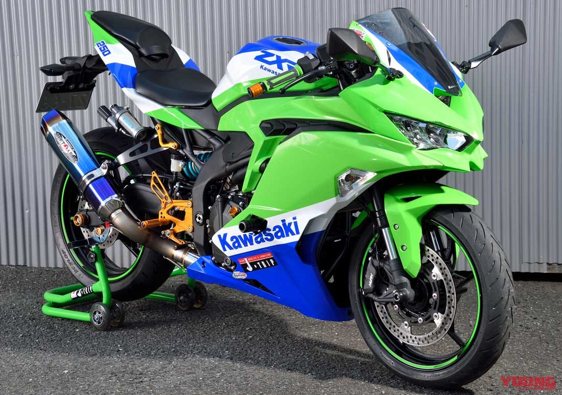 J-TRIP ニンジャZX-25R|すべて自社生産、安心安全の日本製バイク用スタンドがリニューアル〈ジェイトリップ〉
