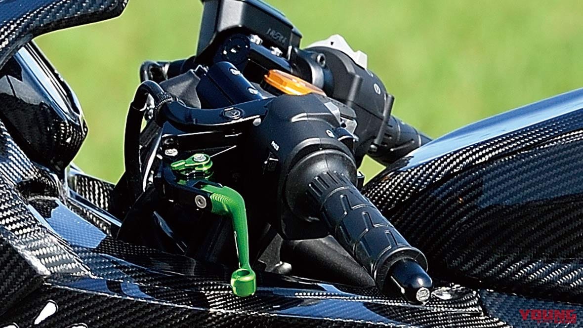 |ニンジャZX-25Rカスタム:エーテック×スナイパー【カーボン外装&ビレットパーツ】